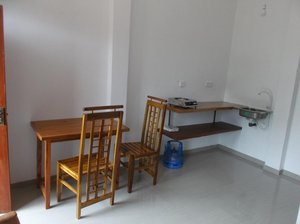 Sumudu Villa Hikkaduwa Bagian luar foto