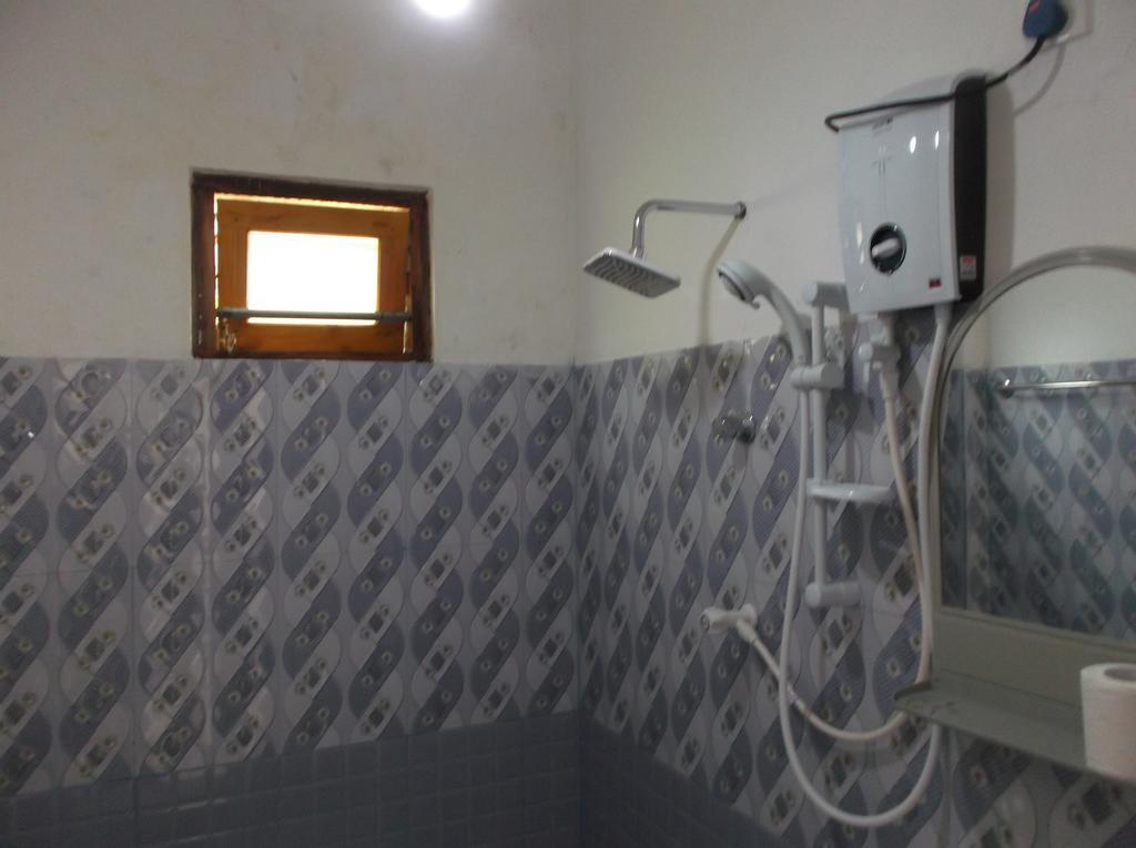Sumudu Villa Hikkaduwa Bagian luar foto
